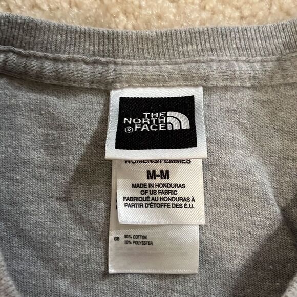 The North Face Gray Short Sleeve Tee - Picture 4 of 9